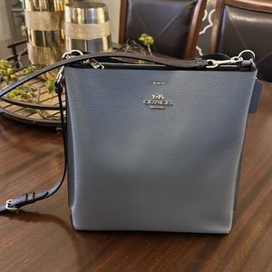 NWOT! Coach Mollie Bucket Bag in Blue